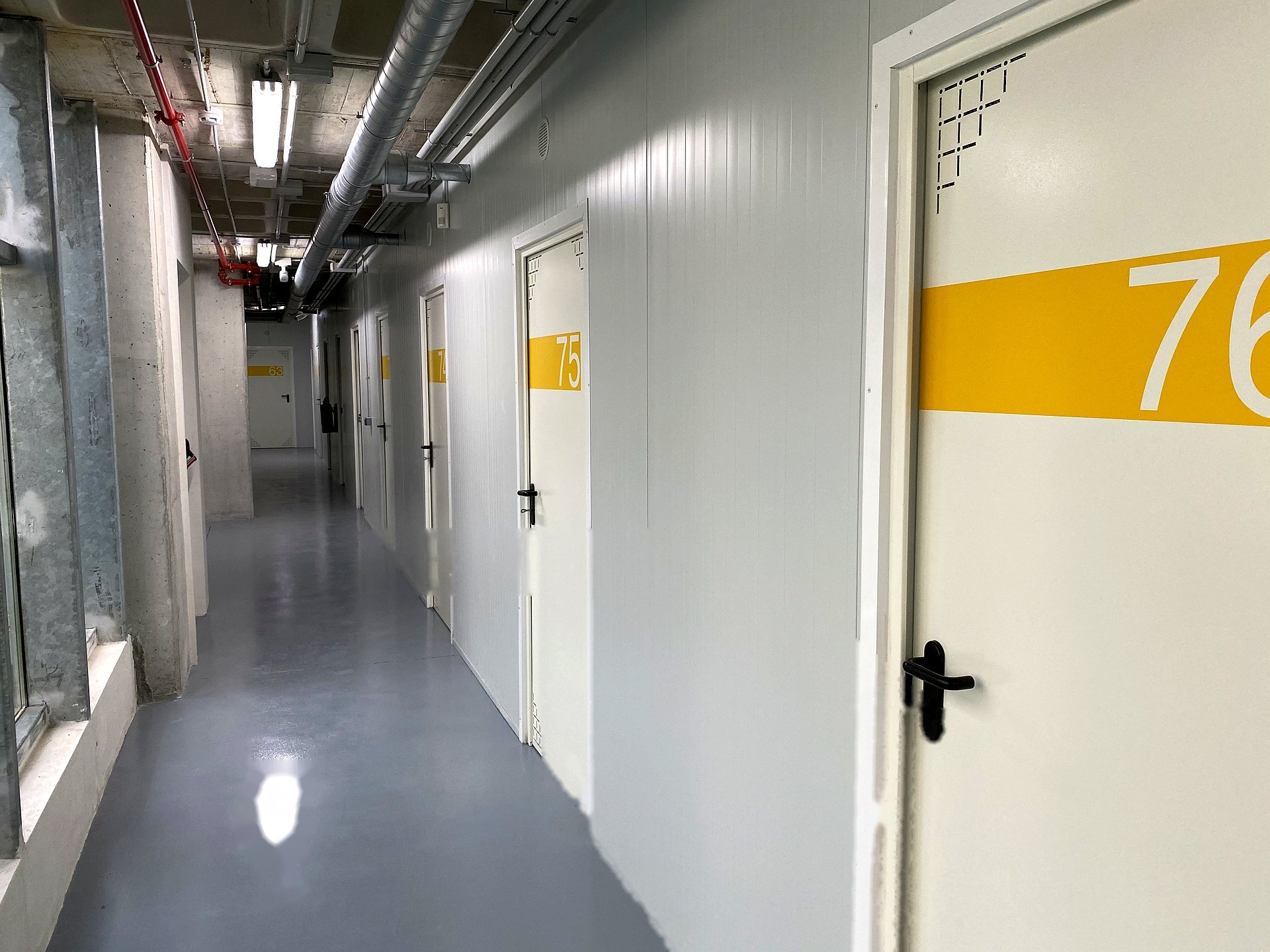 Interior PLAZArte Almacenes